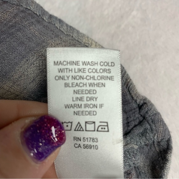 Maurice’s size large gray plaid top baby doll style stretchy neckline - Picture 6 of 8